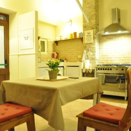 Bed And Breakfast Piazza Mercato Pescara Exteriér fotografie