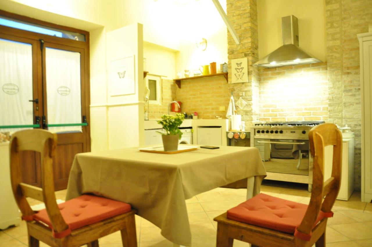 Bed And Breakfast Piazza Mercato Pescara Exteriér fotografie