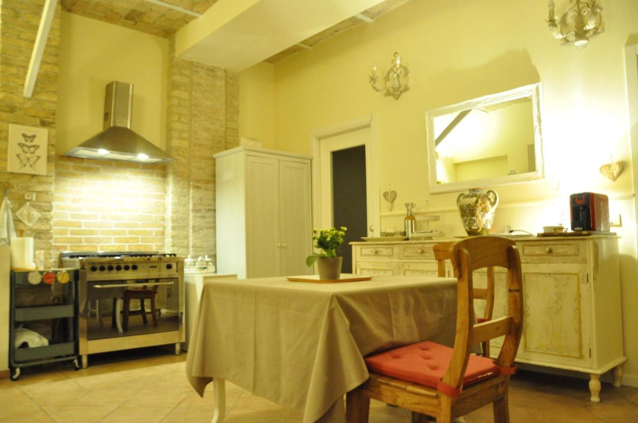 Bed And Breakfast Piazza Mercato Pescara Exteriér fotografie